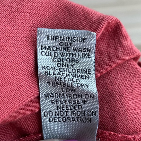 •Catherines• NWT Fall Graphic V-Neck Top - Size 0X - Picture 8 of 10